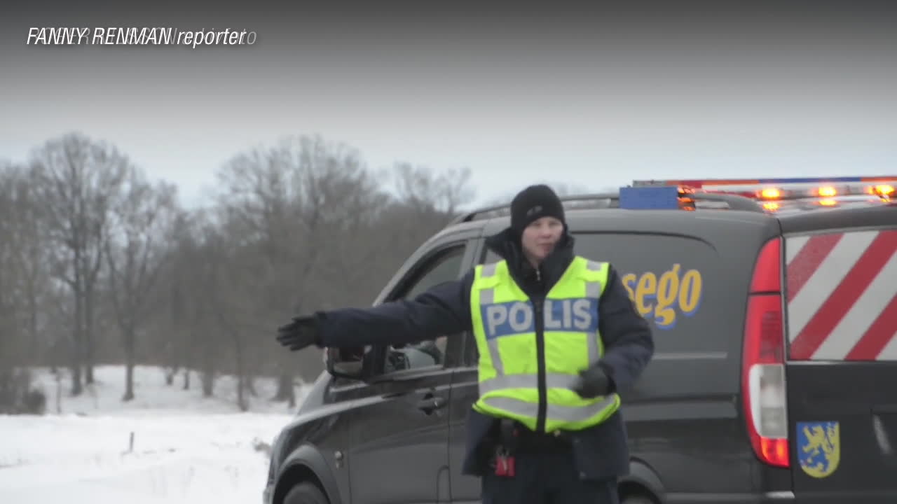 Barnfamiljen fastnade i julhalkan – fick sova i Lenas gästhus