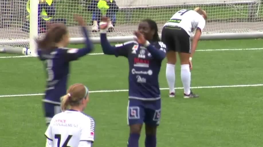 Tabitha Chawingas succé – gjorde hattrick igen