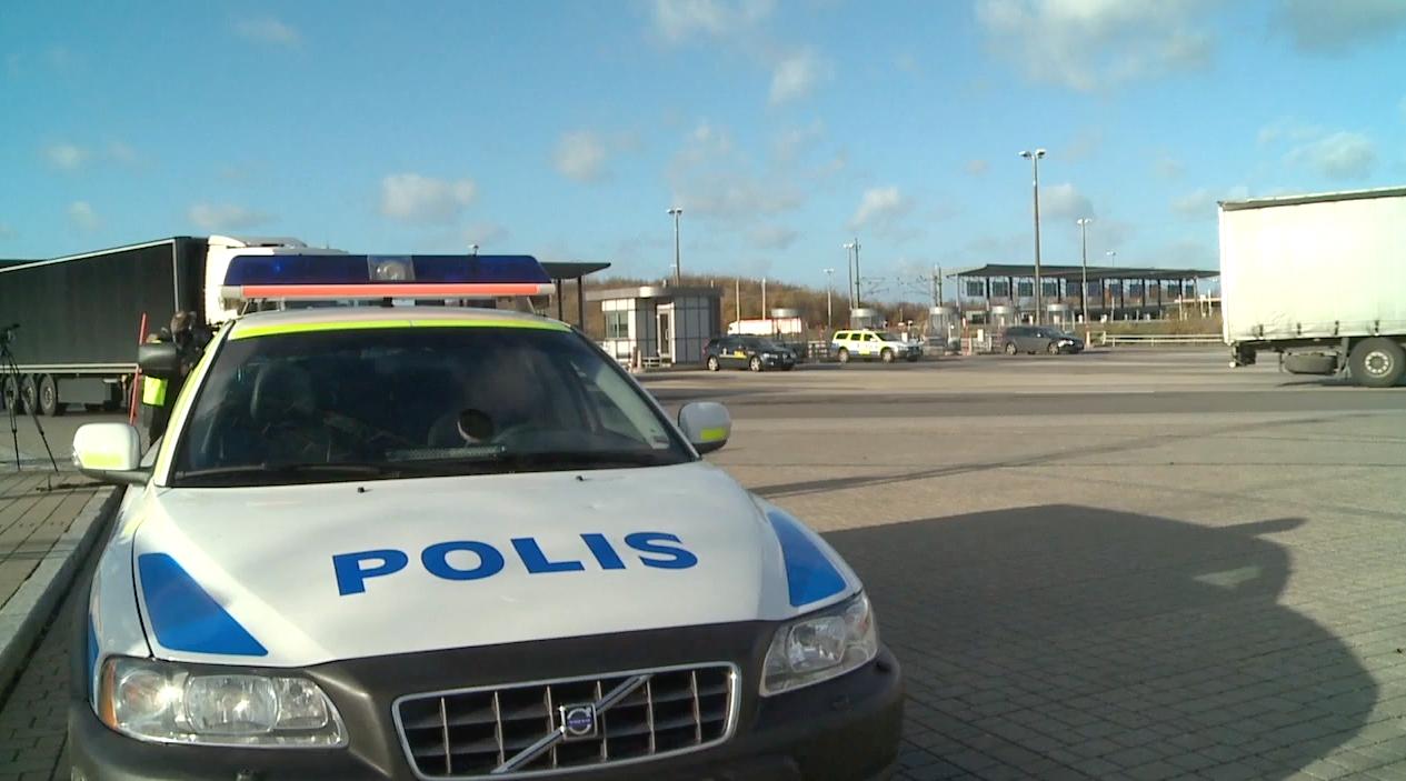 Svenskarnas förtroende för polisen faller