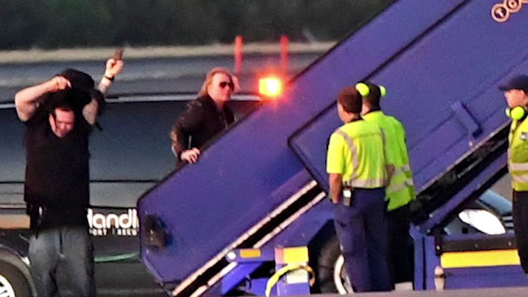 Här lämnar Guns N' Roses Sverige