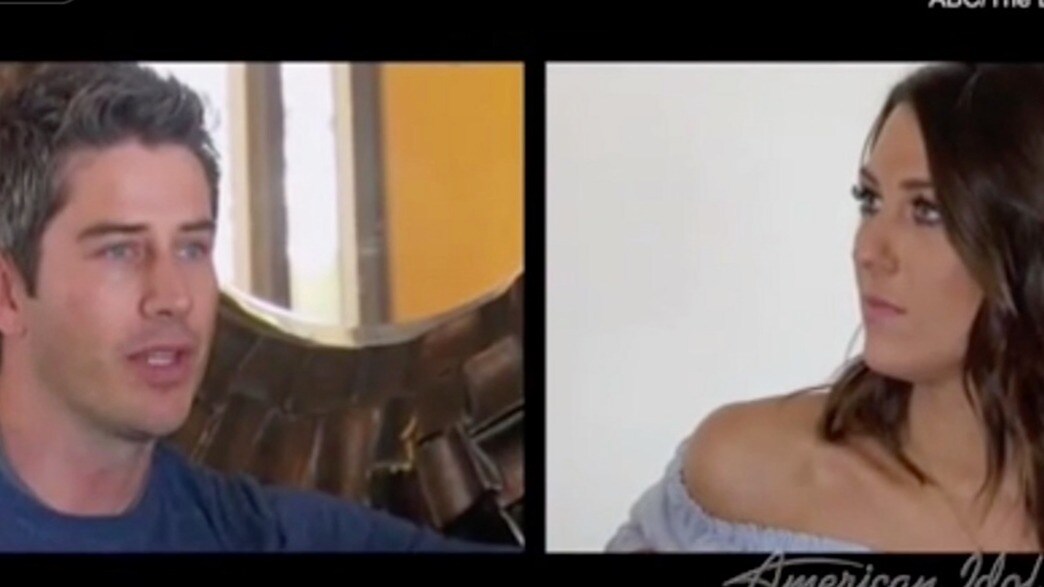 Här dumpas hon i tv inför en hel nation