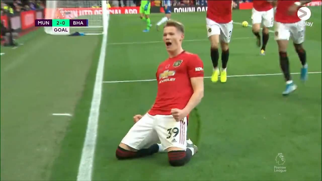 Se de röriga självmålet mot Manchester United