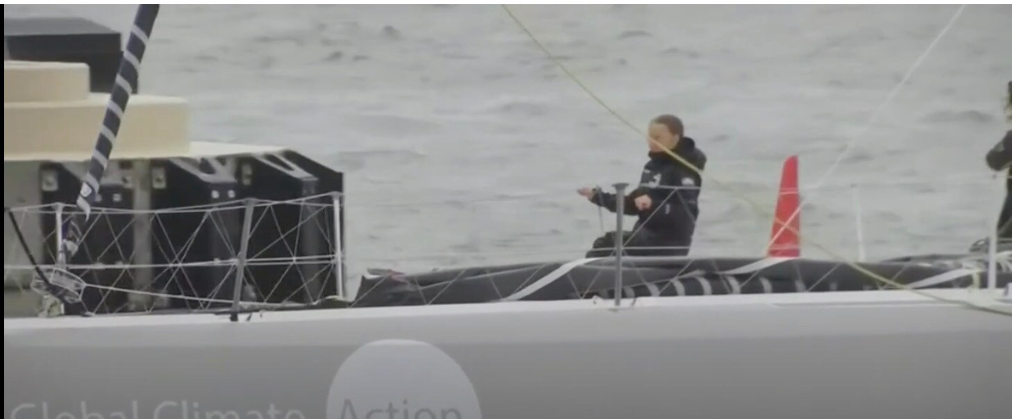 Jubel när Greta Thunberg kom iland: ”Det känns overkligt”