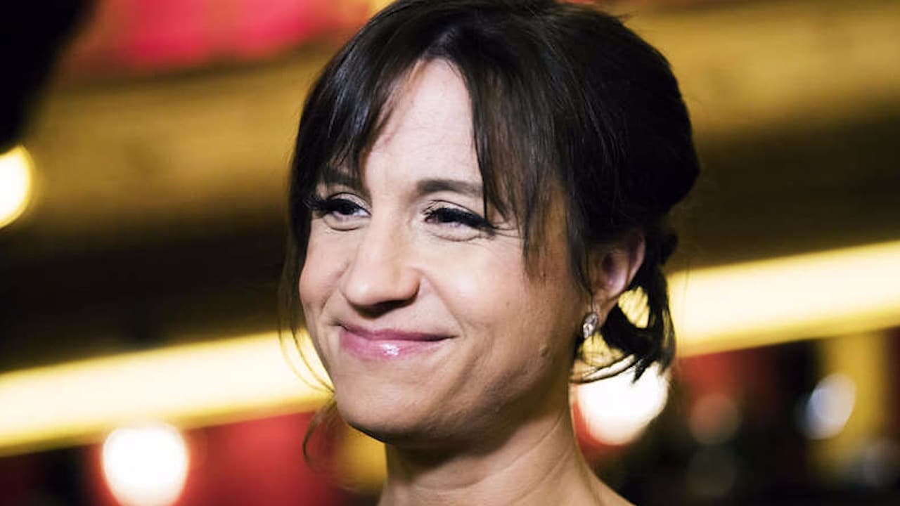 Bekräftat: Petra Mede lämnar SVT för TV4