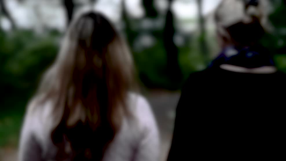 Hon flydde hedersförtrycket i familjen