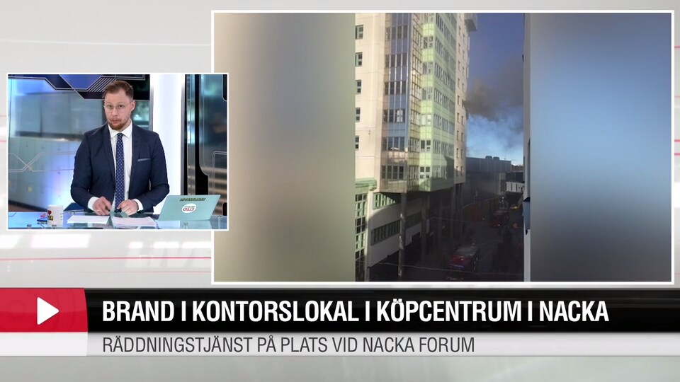 Brand i kontorslokal i köpcentrum i Nacka