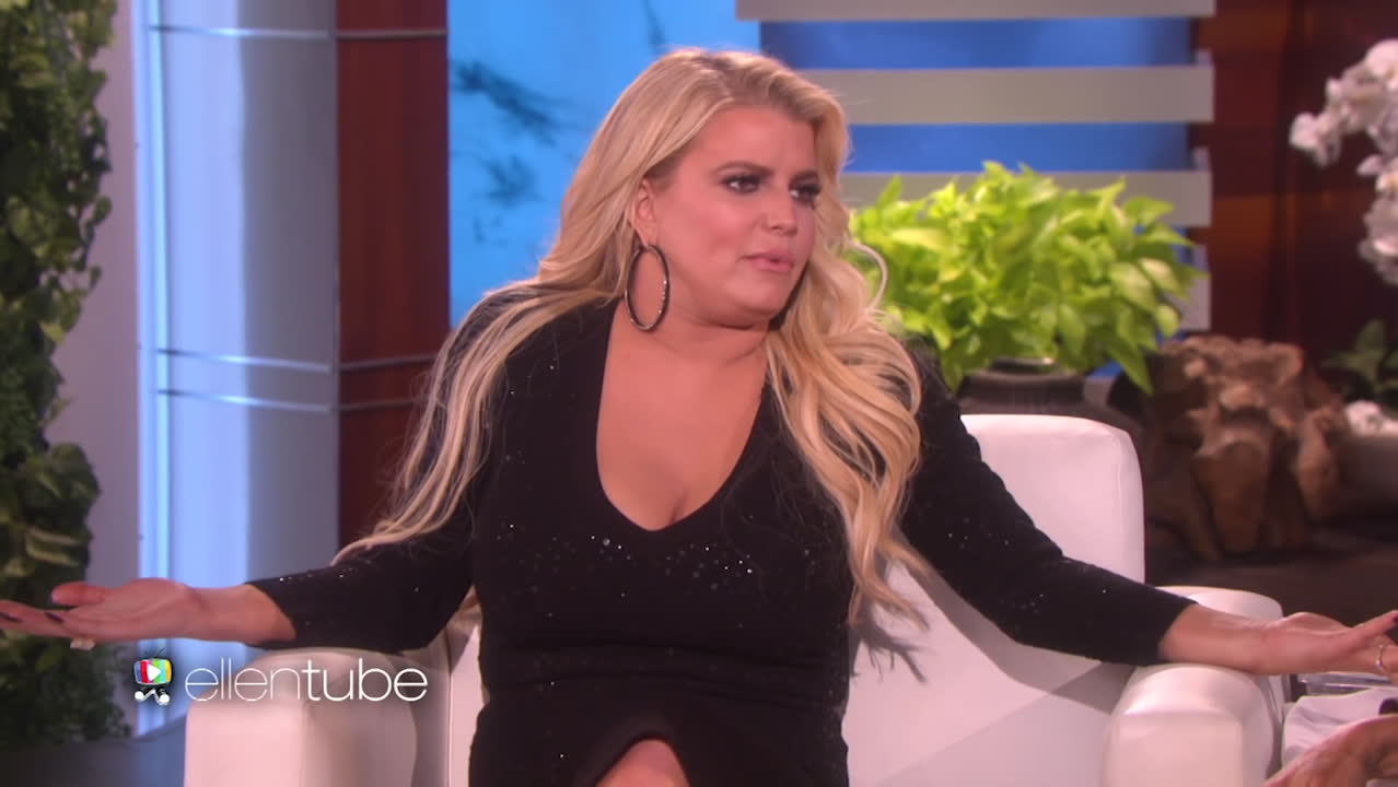 Jessica Simpson xoroz soradi