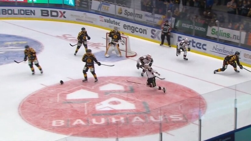 Underliga filmningen – meter från motspelaren