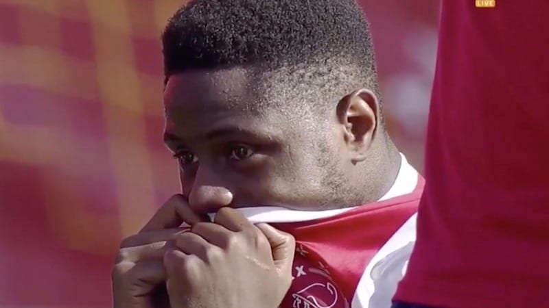 Lagkamraterna i chock efter kollapsen