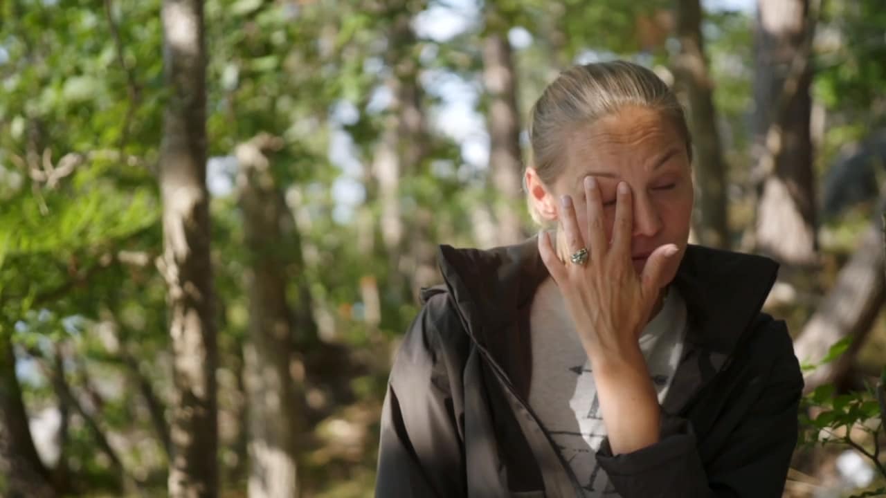 Carina Berg i tårar: ”fortfarande lite jobbigt att prata om”