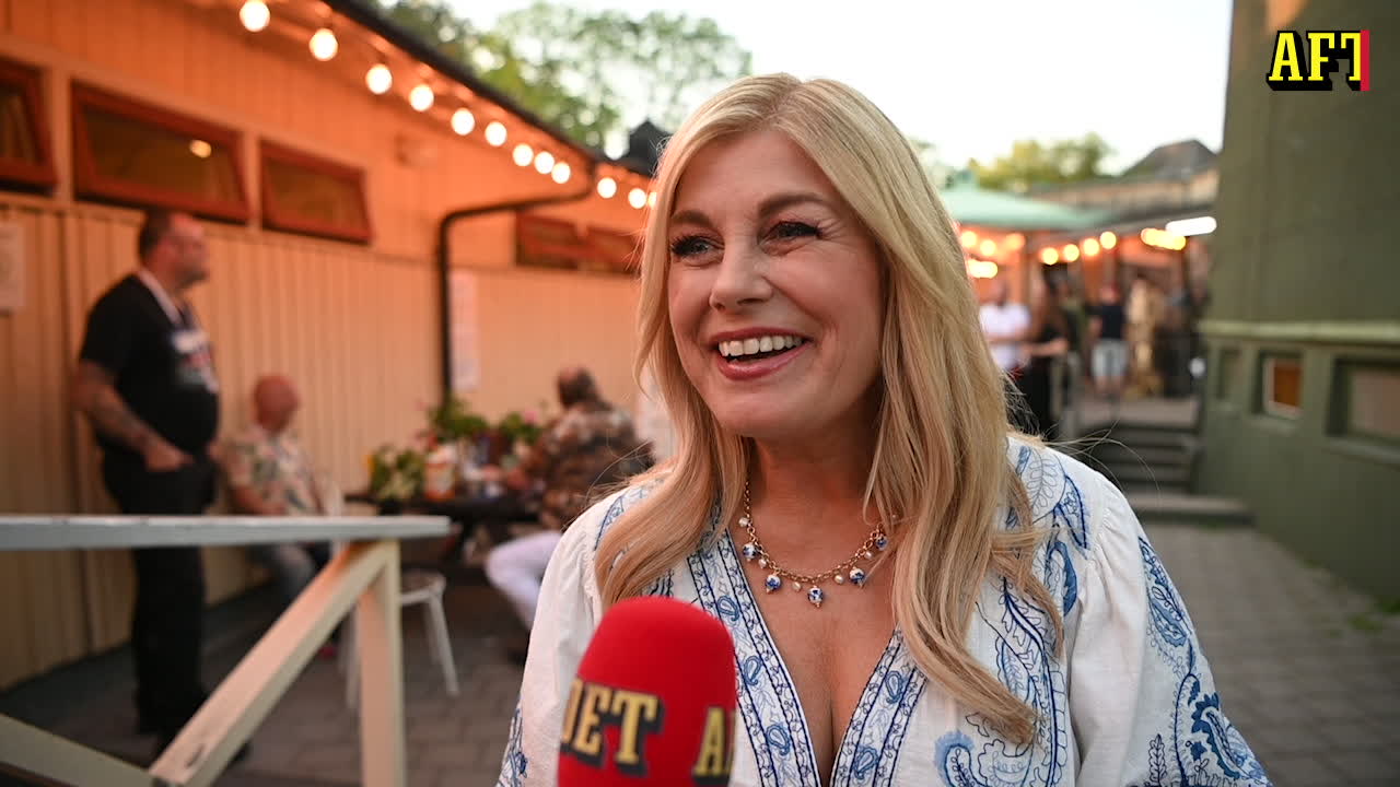 Pernilla om Allsång-premiären: "Som att springa in i en torktumlare"