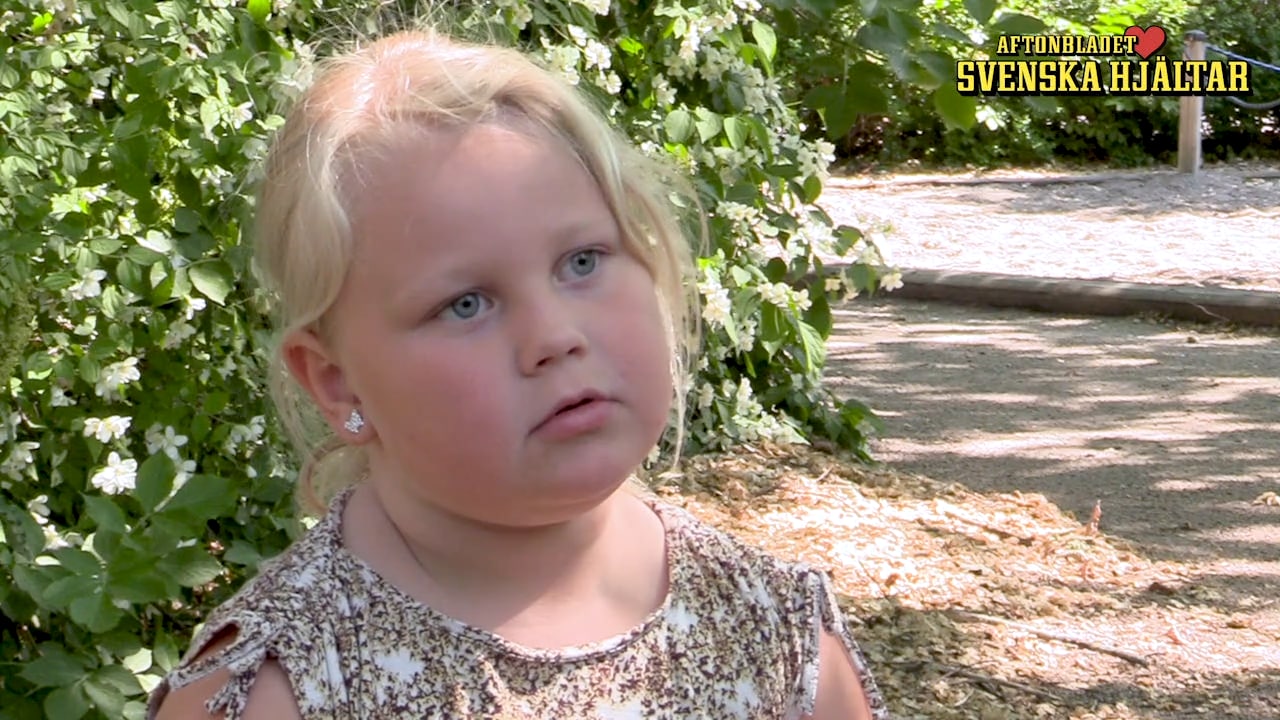 Lilly, 6, räddade liv på badplatsen: "Har sett på tv hur man ska göra"