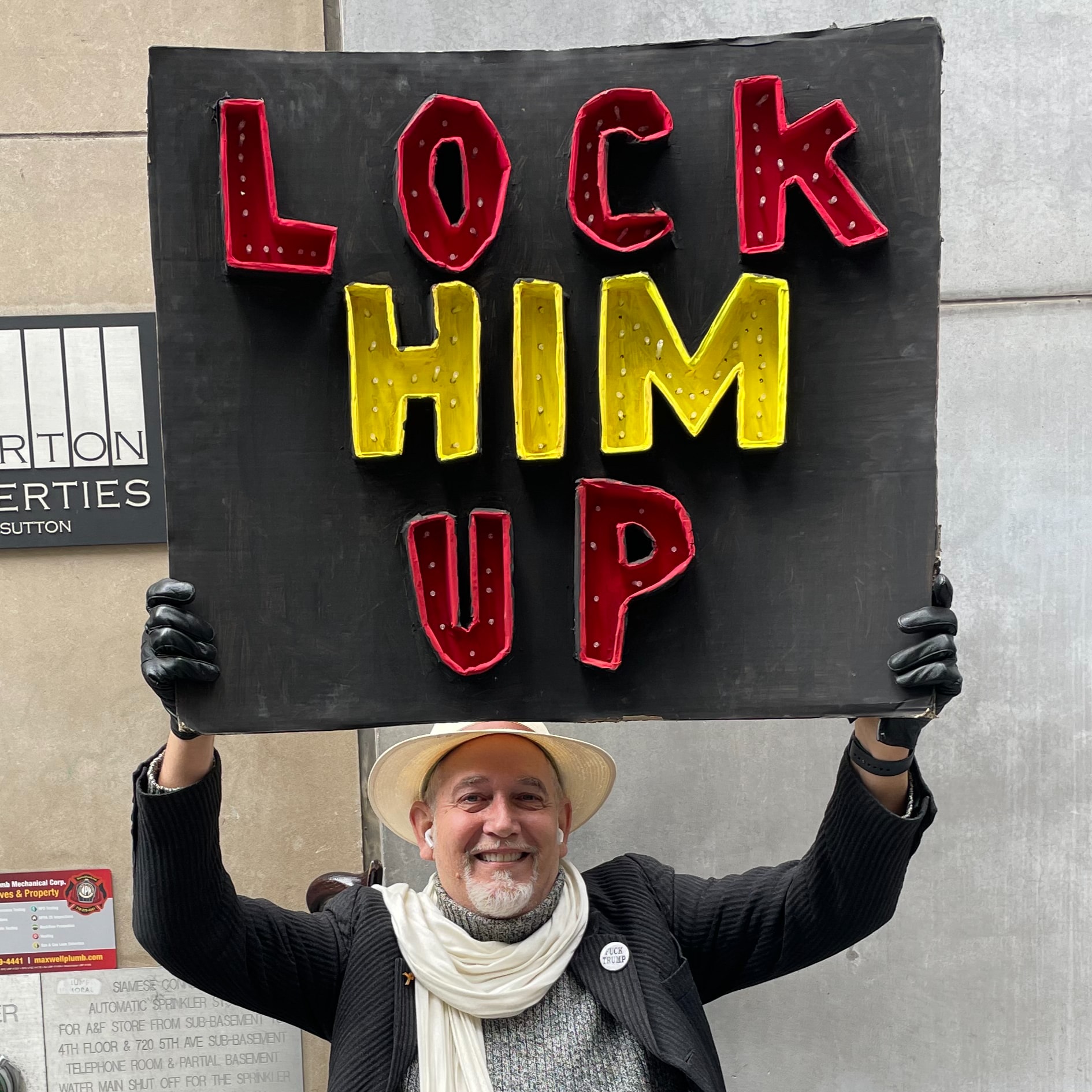 Om Trump vinner kan vi alla hälsa hem