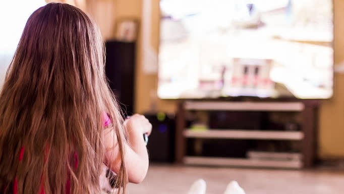 Surfplattor och tv ger barn lägre iq