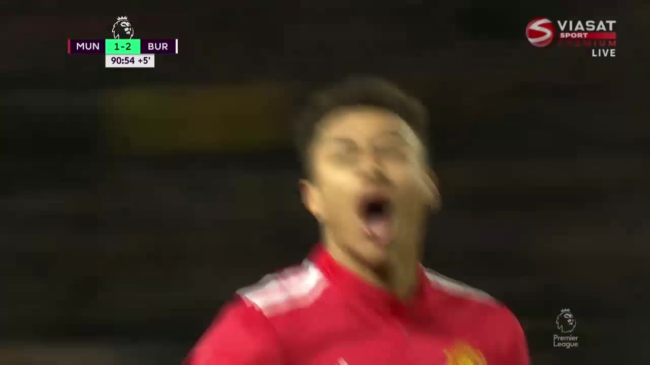 United kvitterade på stopptid - Zlatan utbytt i paus