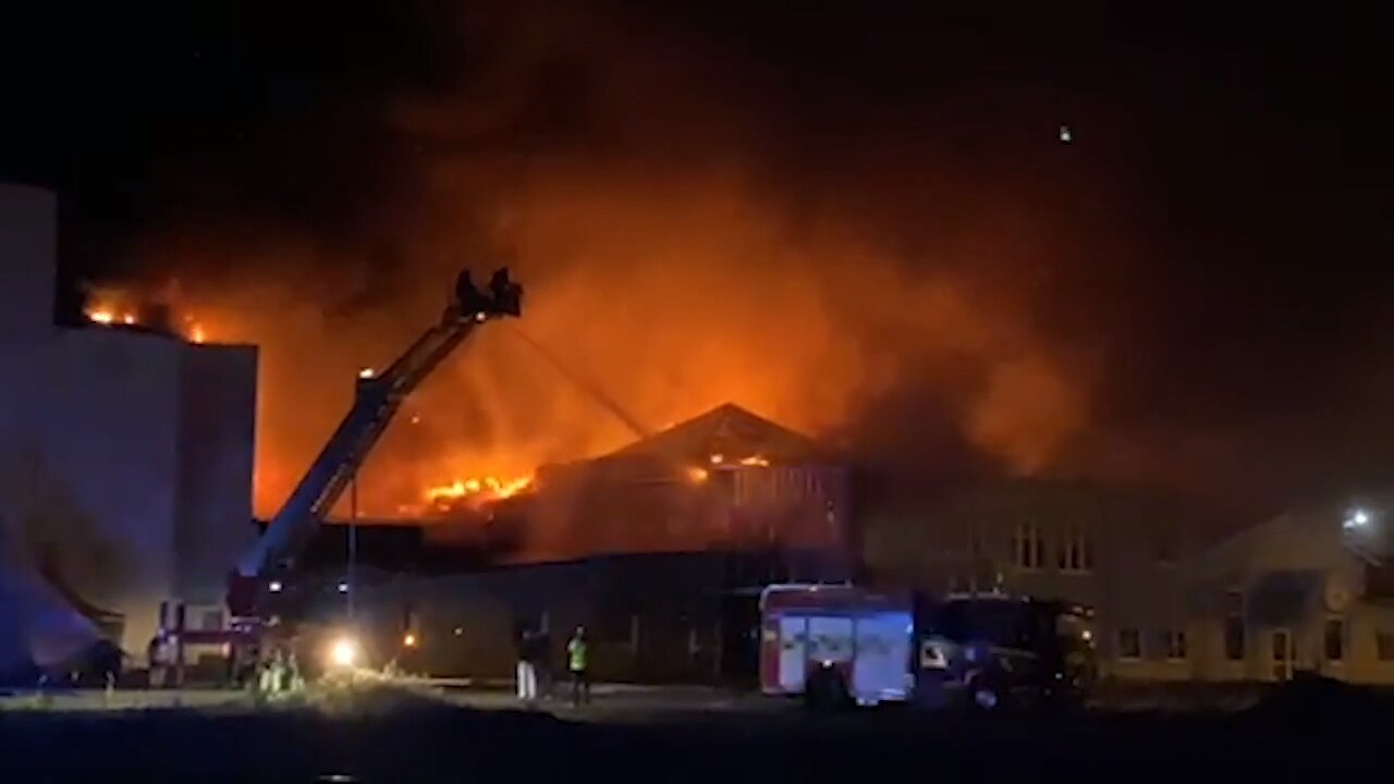 Se filmerna på storbranden på Polarbröd