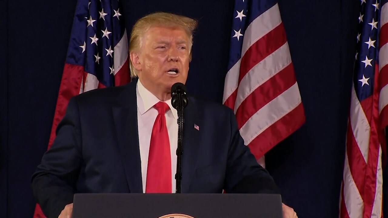 Donald Trump: "De vill omkullkasta den amerikanska revolutionen"