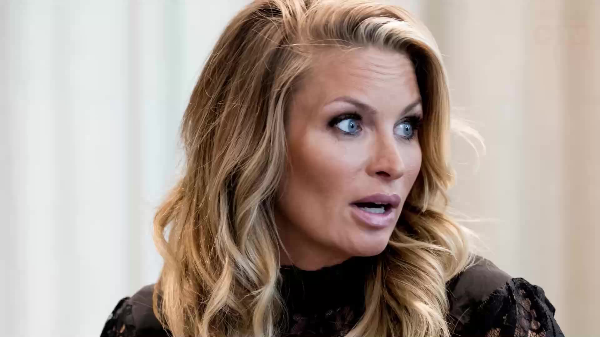 Carolina Gynnings kritik mot Bingo Rimér efter nakenbilden