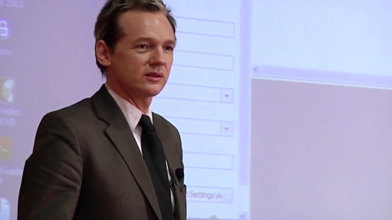 Häktningen av våldtäktsmisstänkte Assange hävs