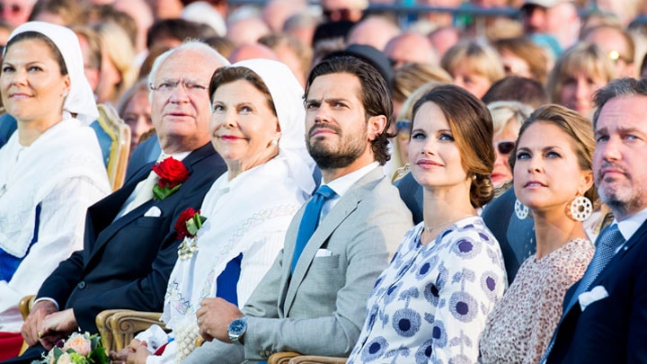 Svarar på frågan: Vem är rikast i kungafamiljen?