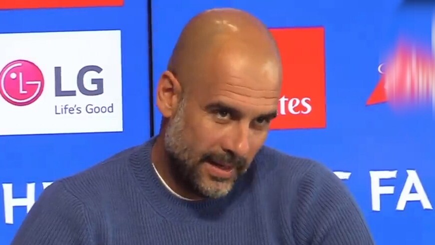 Här ger Guardiola svar på tal till reportern