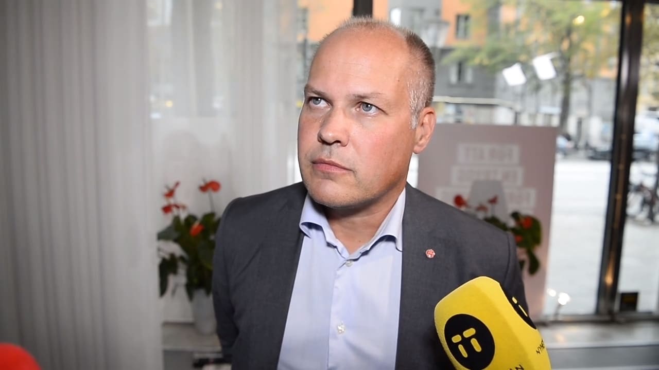 Morgan Johansson: "Ska försöka göra allt vi kan för att få dem avvisade"