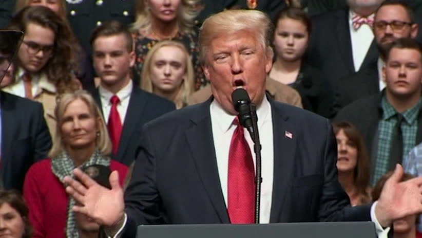 Trump: "Det här får oss att se svaga ut"