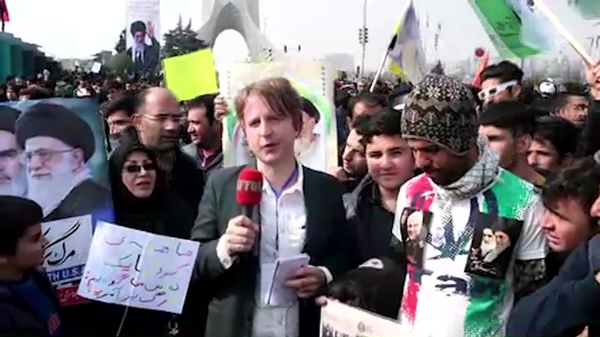 ”Man vill visa upp protester mot USA”