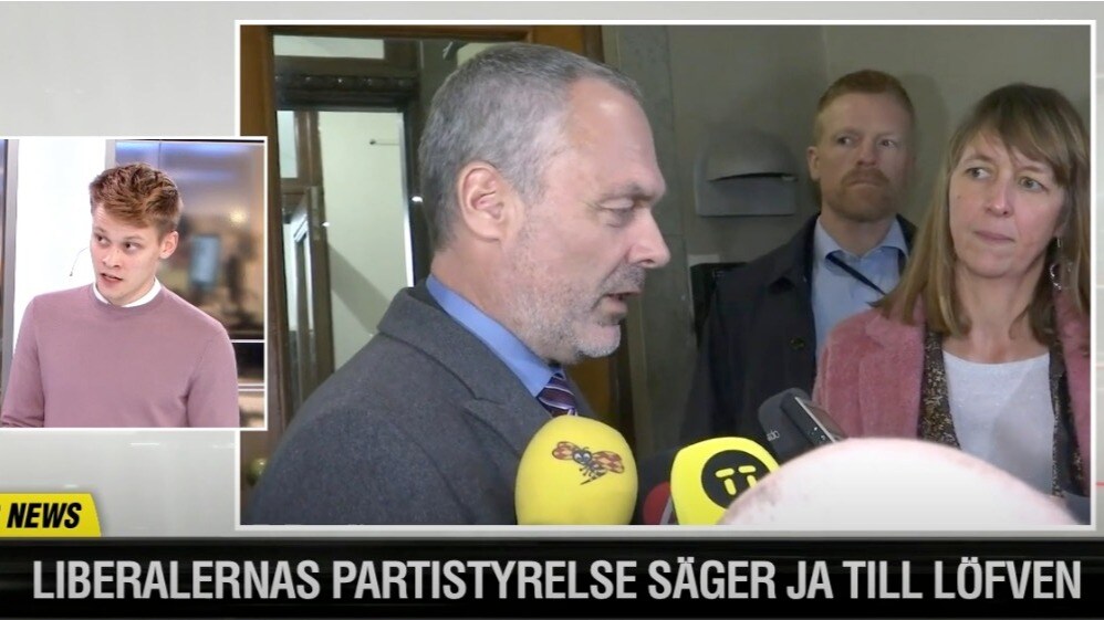 Liberalernas partistyrelse säger ja till Löfven