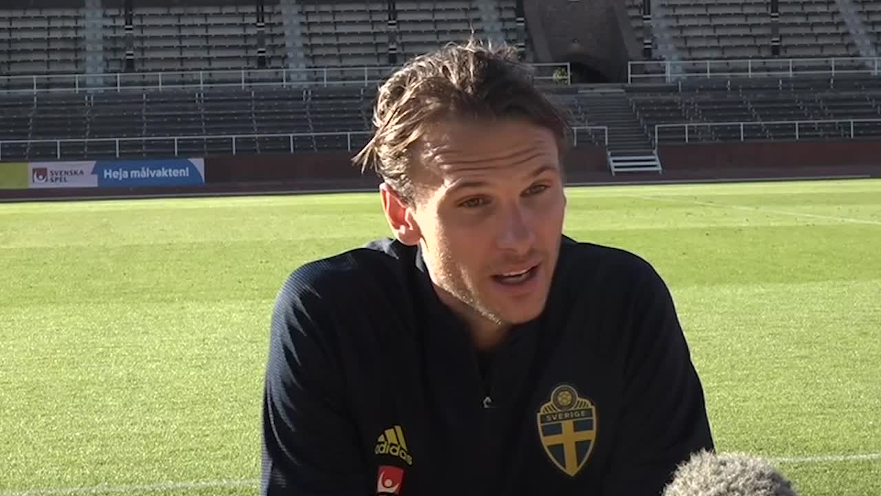 Albin Ekdal hyllar Kulusevski och Zlatan