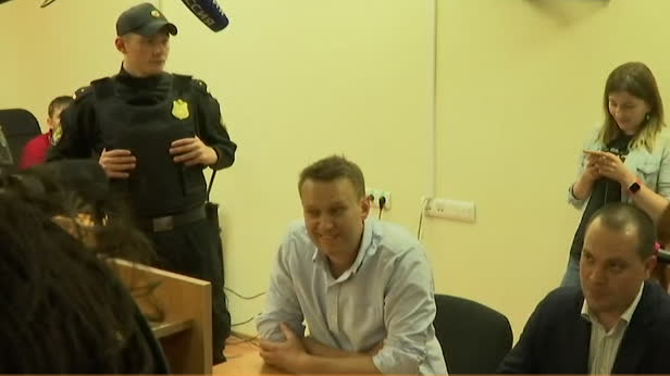 Ryska oppositionsledaren Navalnyj gripen