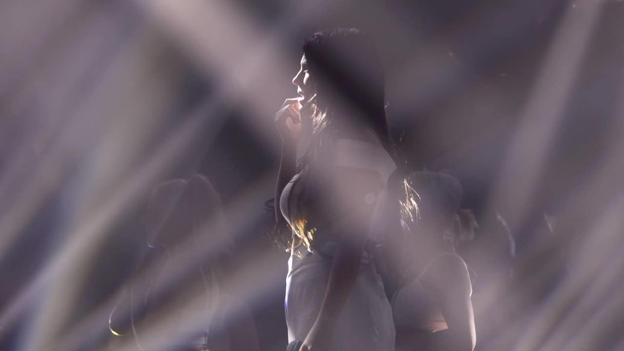 Molly om sin diabetes: ”Hälften cyborg”