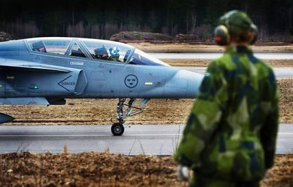 Allianskravet: Skicka Gripenplan mot IS