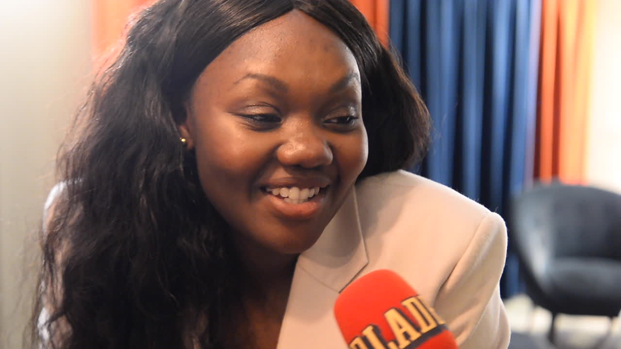 Faith Kakembo har samma låtskrivare som Britney: "Det här kan bli bra"