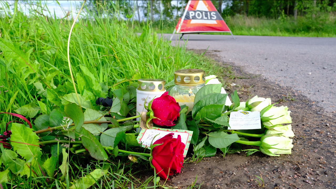 Polisens spår i dubbelmordet i Mantorp - mystisk raggarbil