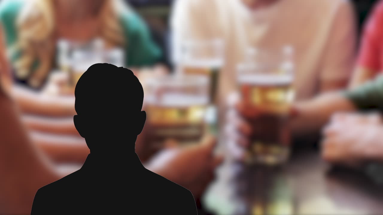 Stureplansprofil åtalas för våldtäkter på fyra kvinnor