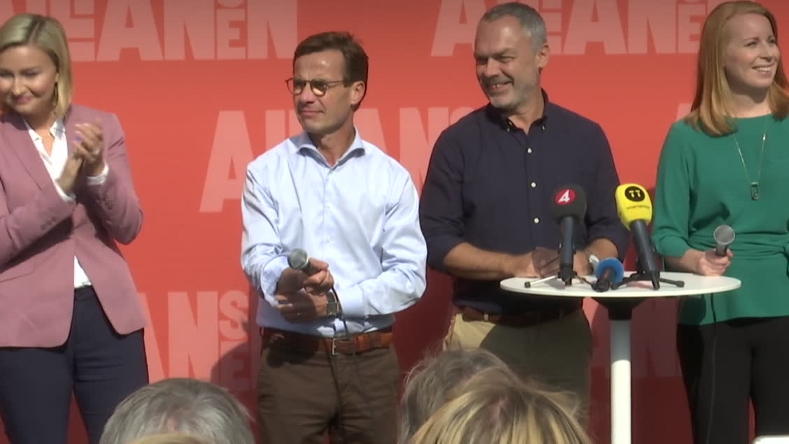 Alliansen riktar sig till Löfven i debattartikel