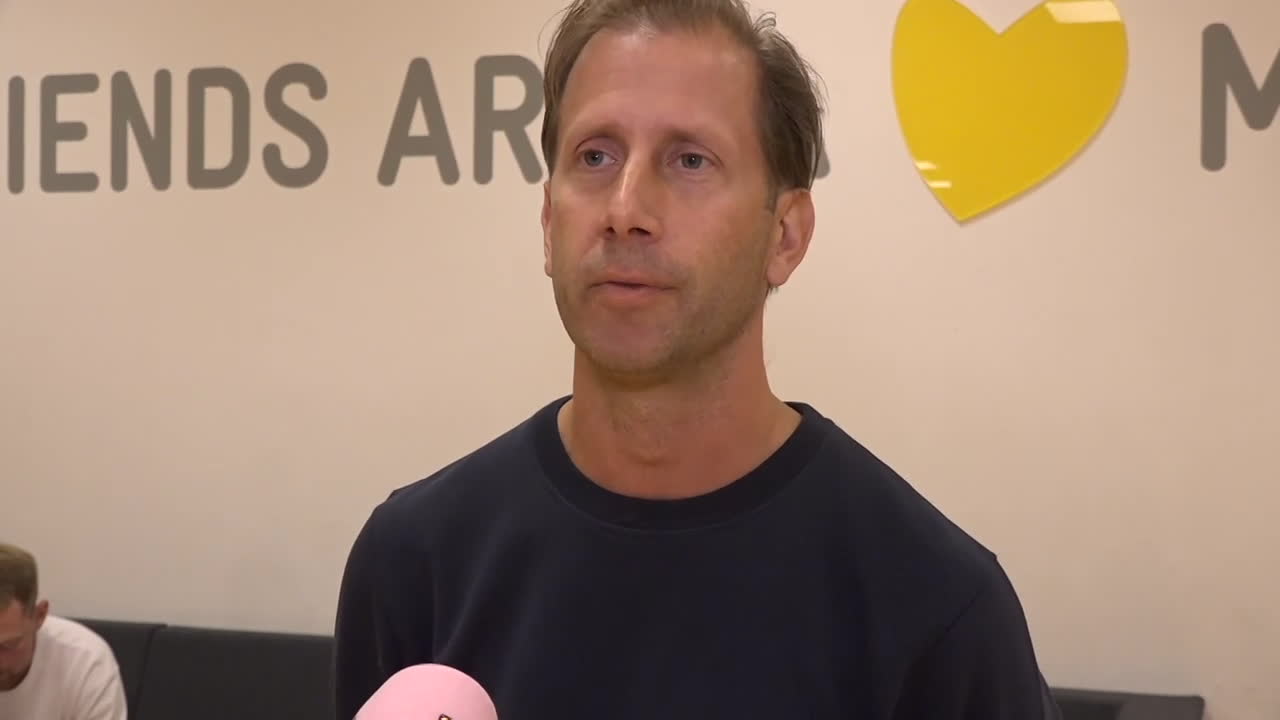 Simon Bank om nya landslagstruppen