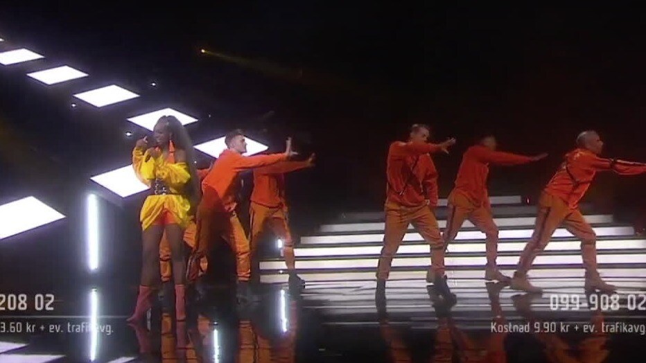 Renaida: Förlåt jag hör ingenting!