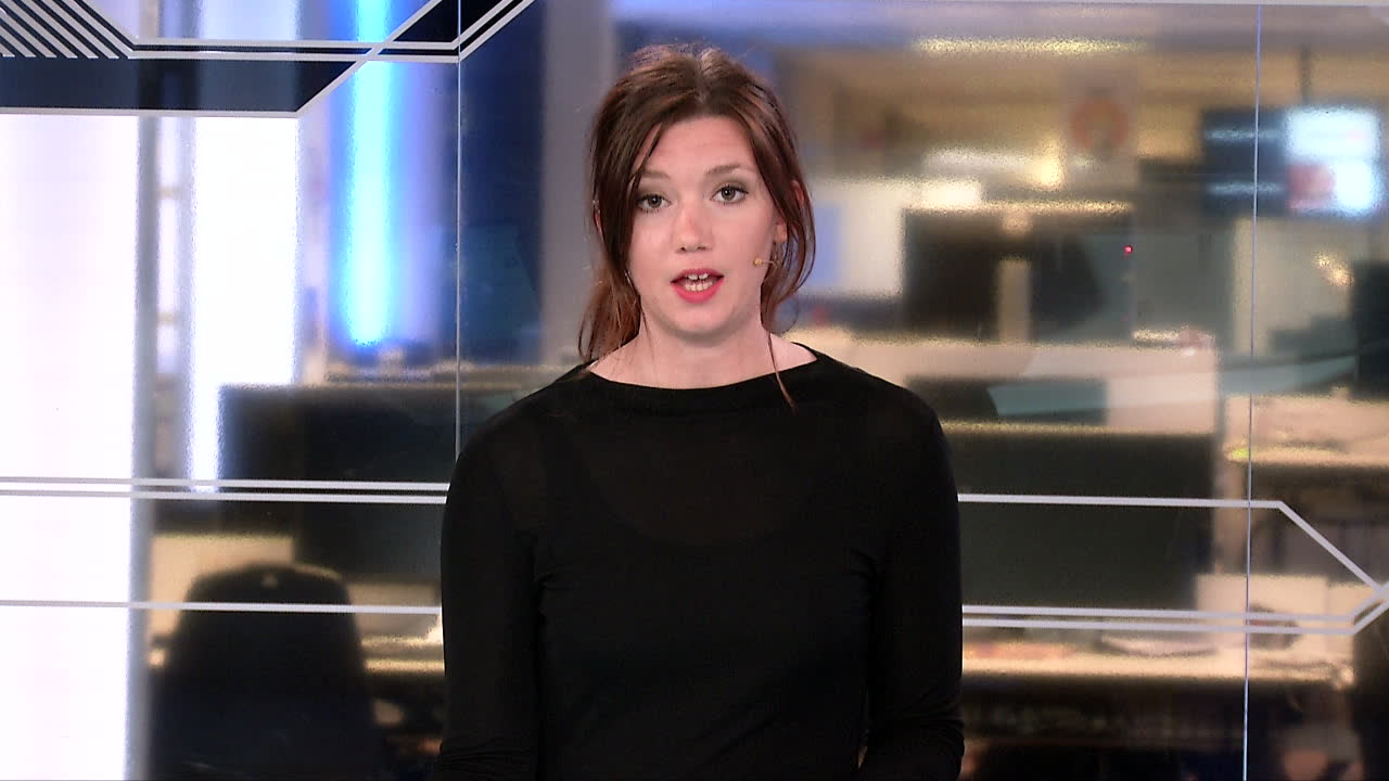 Uppgifter: Regeringen vill förbjuda rökning på uteserveringar