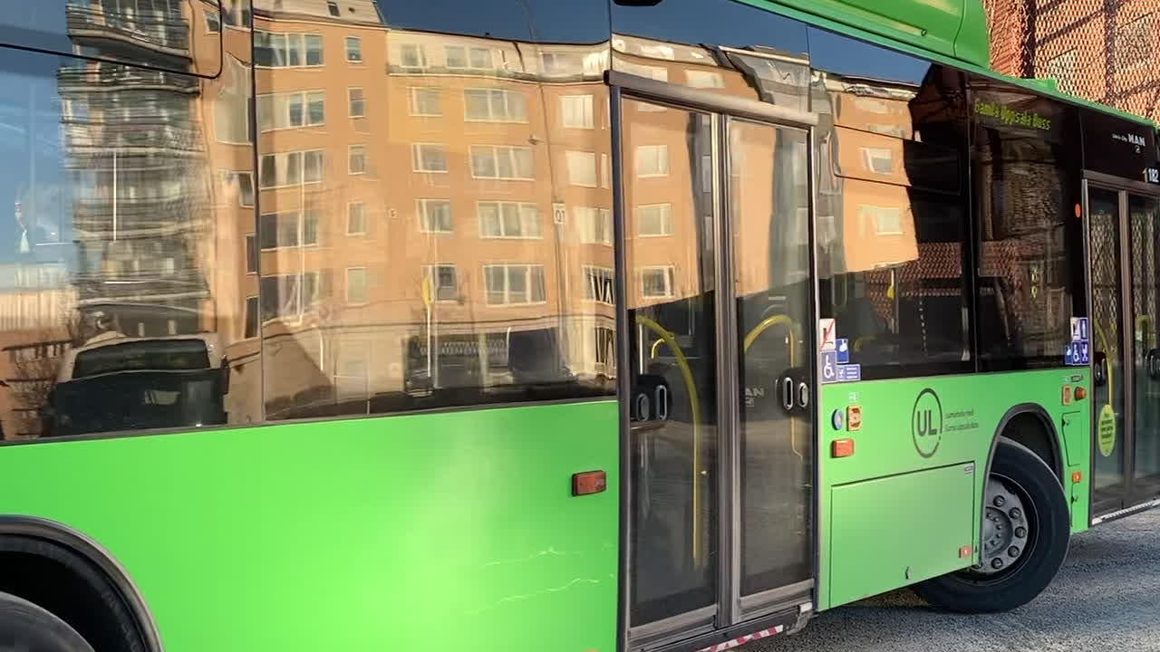 UL sätter upp övervakningskameror för att skydda personal