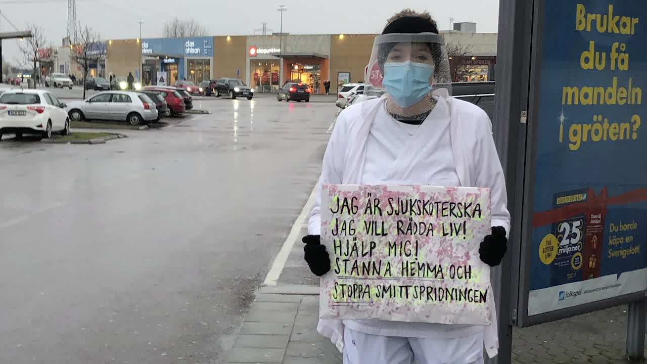 Sjuksköterskorna demonsterar utanför Nova