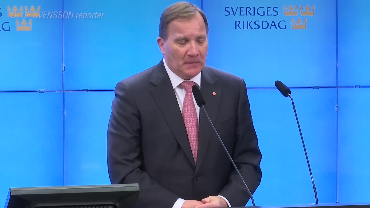 Löfven: "Det är inte humant"
