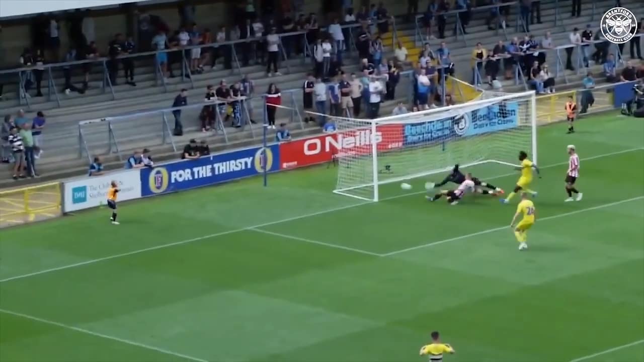 Mål i första a-lags matchen för Hammar