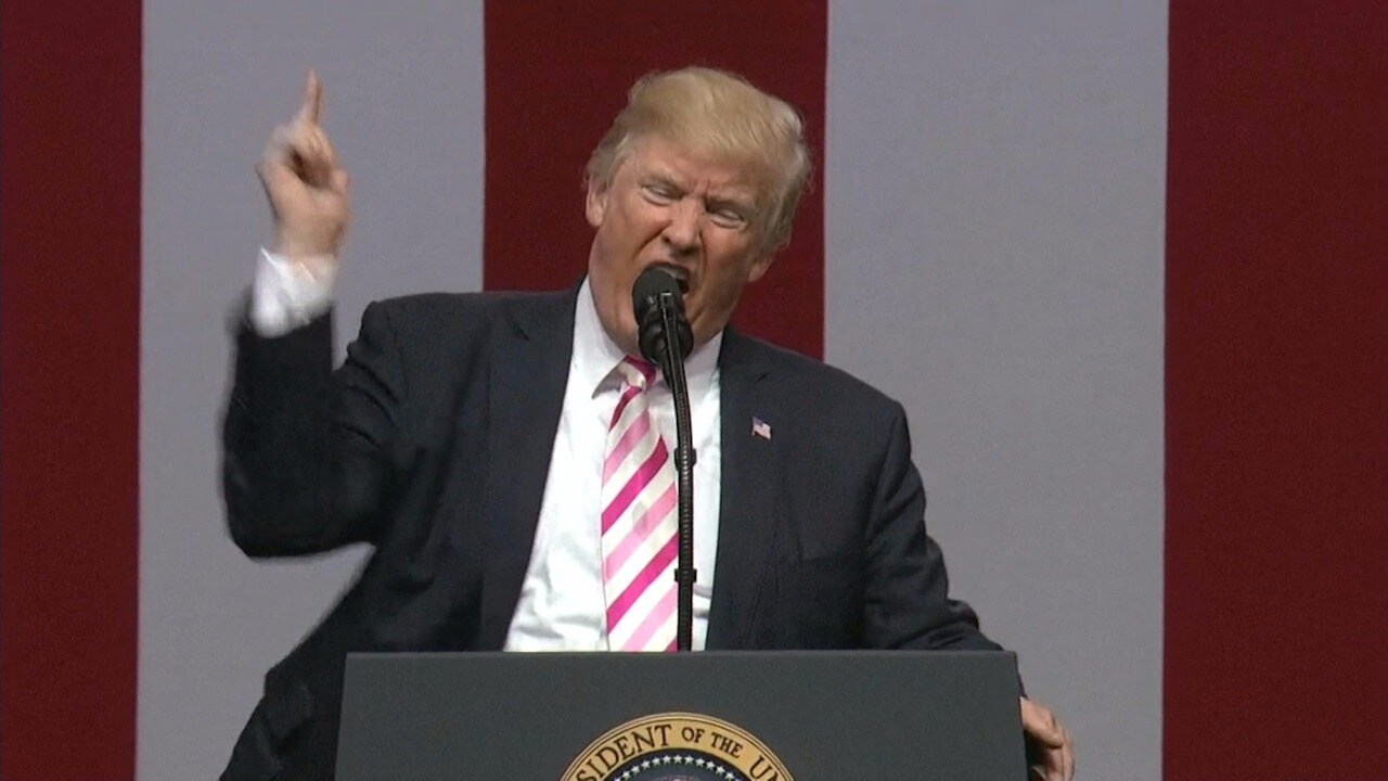 Trump i bråk med NBA-stjärnor