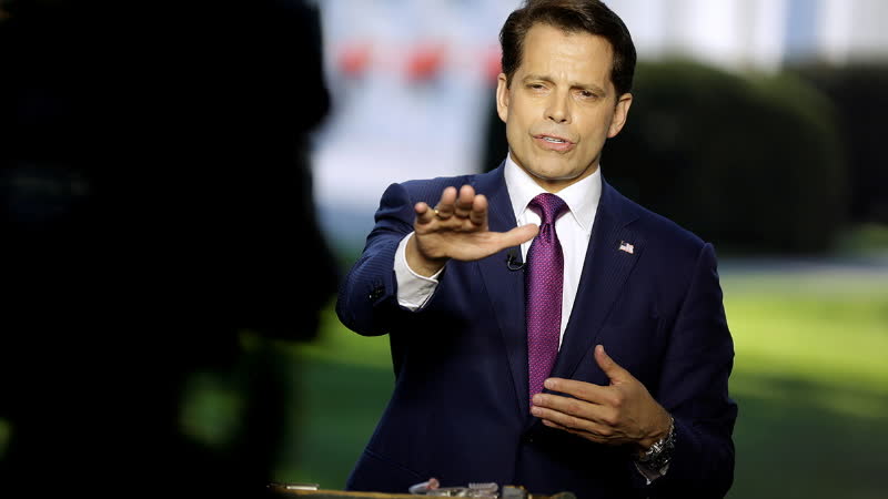 "Det påminner mer och mer om en cirkus"