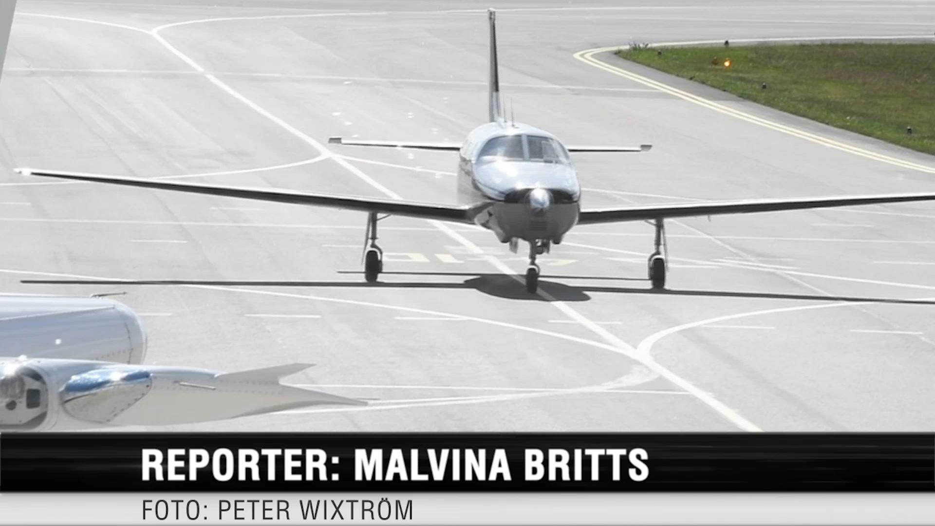 Här landar Jill Johnson - i ett privatplan