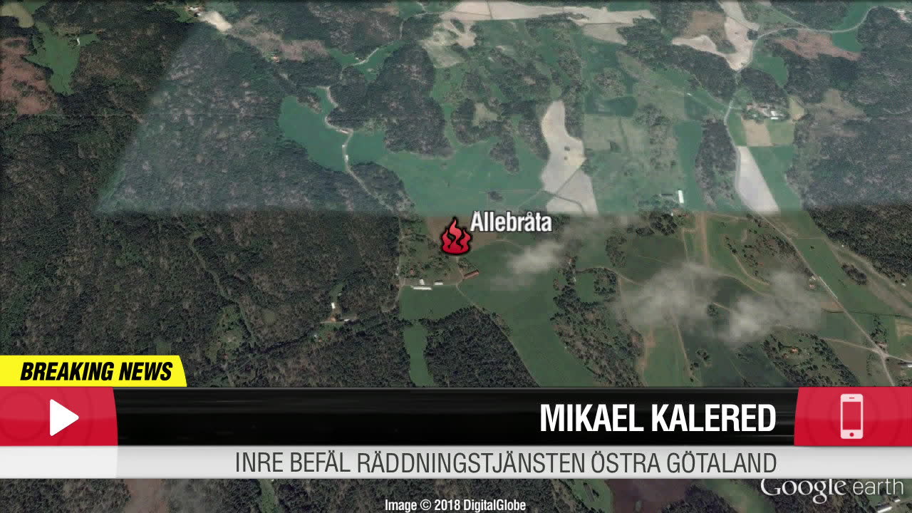 Skogsbrand rasar i Östergötland