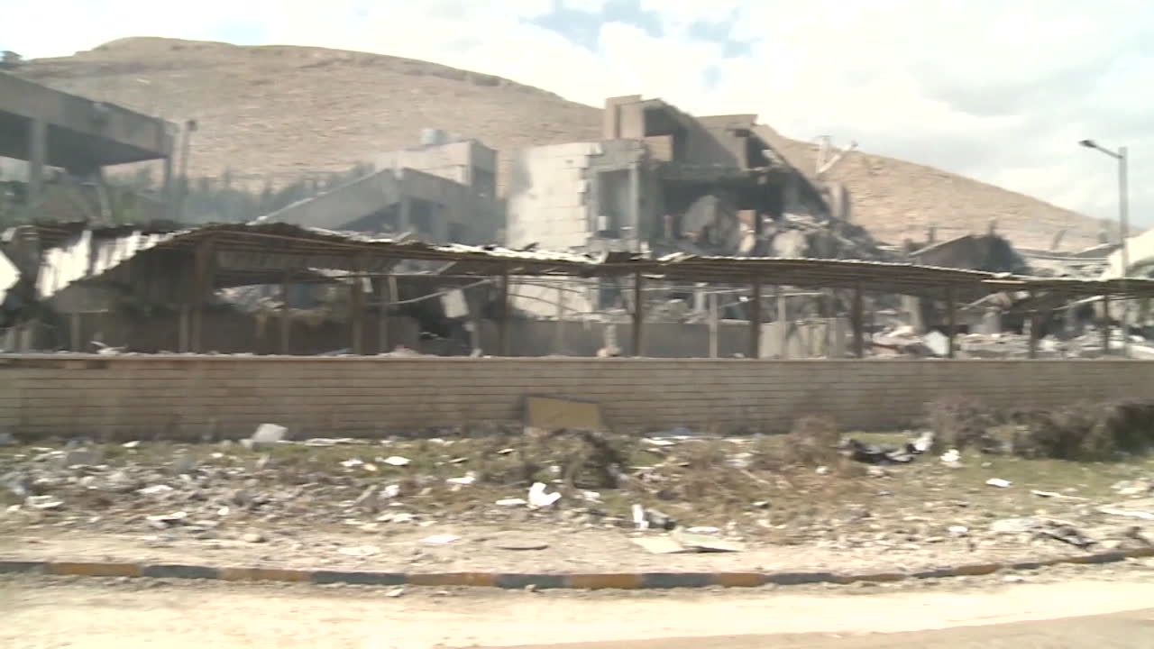 May: Ryssland undanhåller bevis