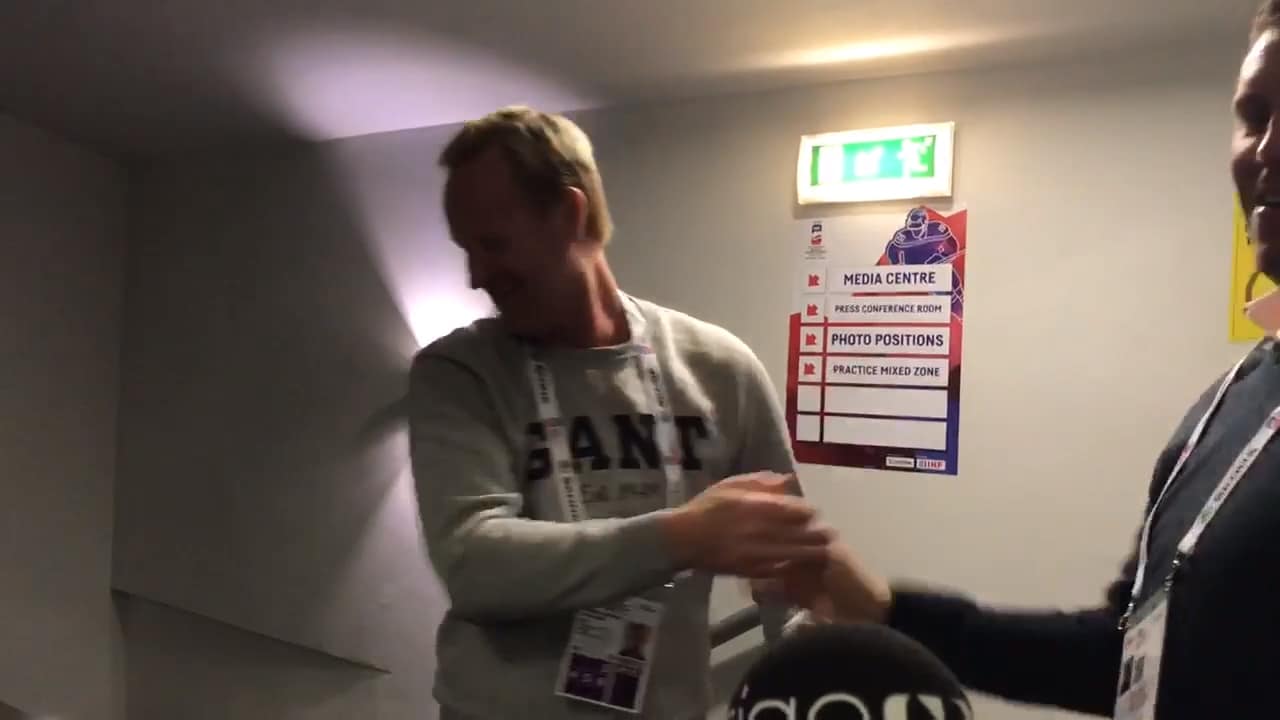 Här får Svartvadet sitt straff efter vadslagningen